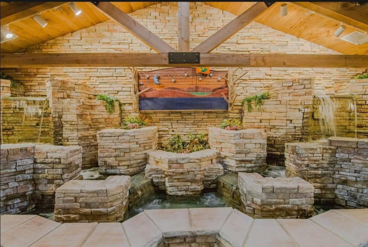 Retreat @ The Hills W/ Pets And Game Room Branson Bagian luar foto