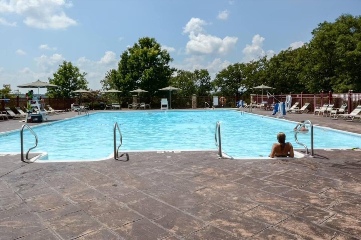 Retreat @ The Hills W/ Pets And Game Room Branson Bagian luar foto